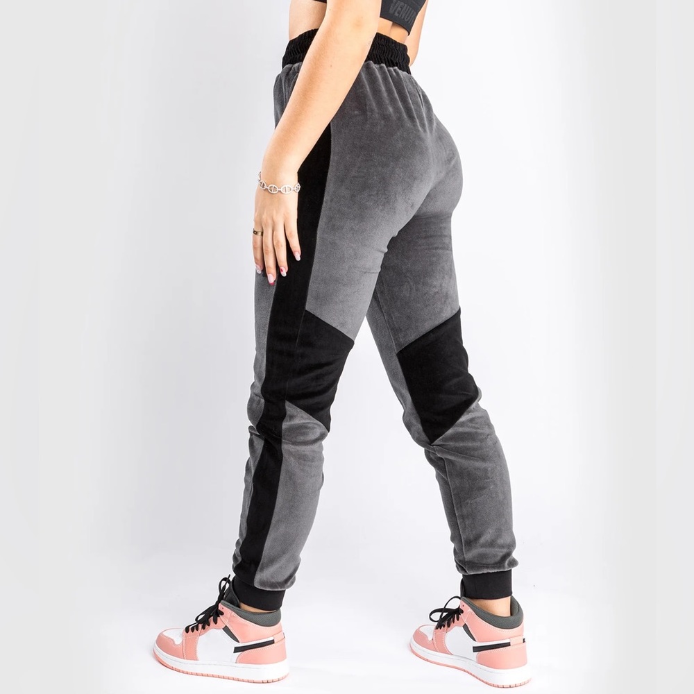 Venum velour joggers